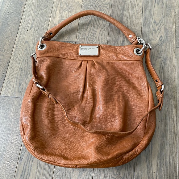 Marc By Marc Jacobs Classic Q Hillier Hobo Bag - Picture 3 of 7